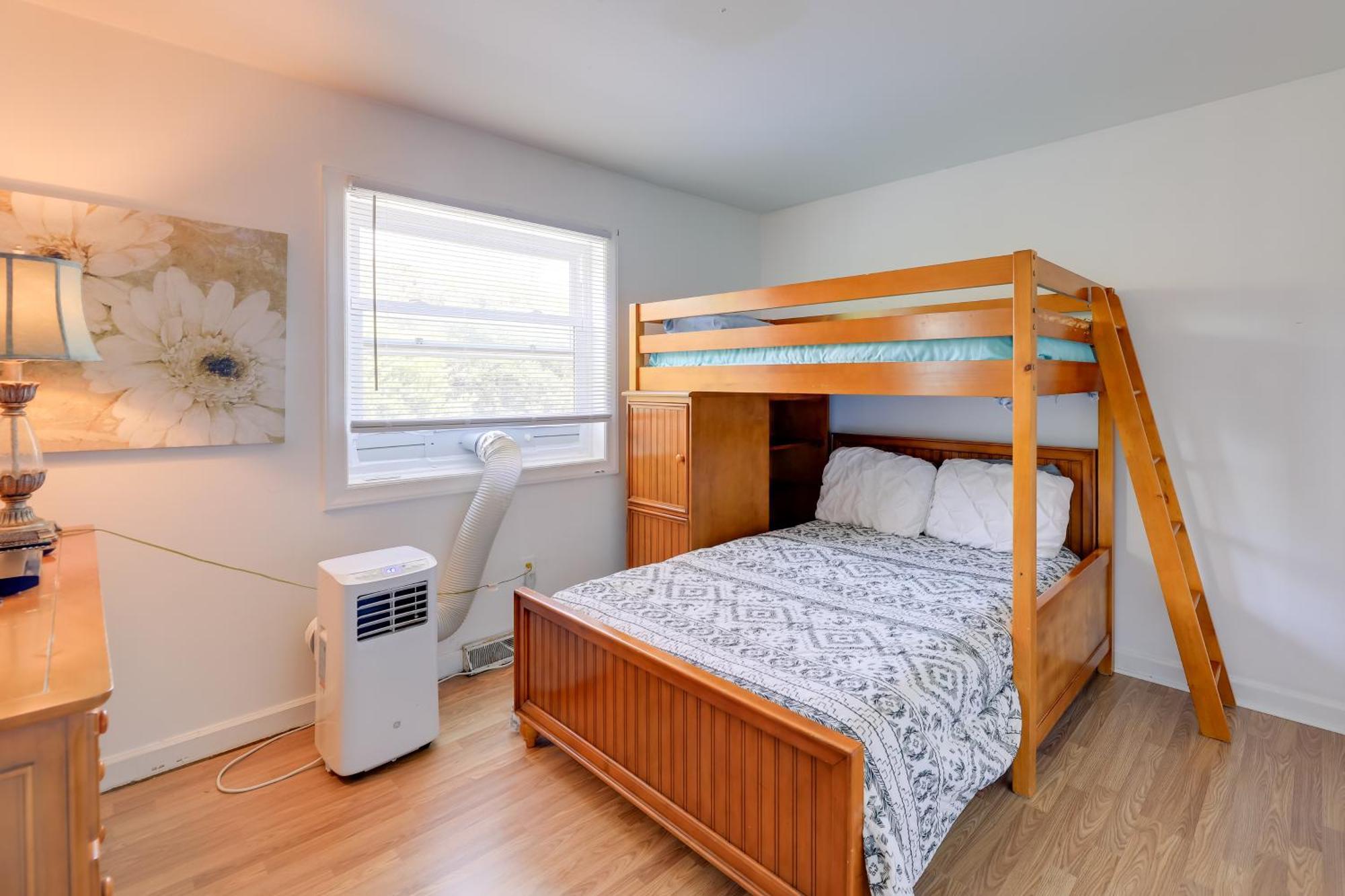 West Of The Moon Ocean Apt With Beach Access! Emerald Isle Exterior foto